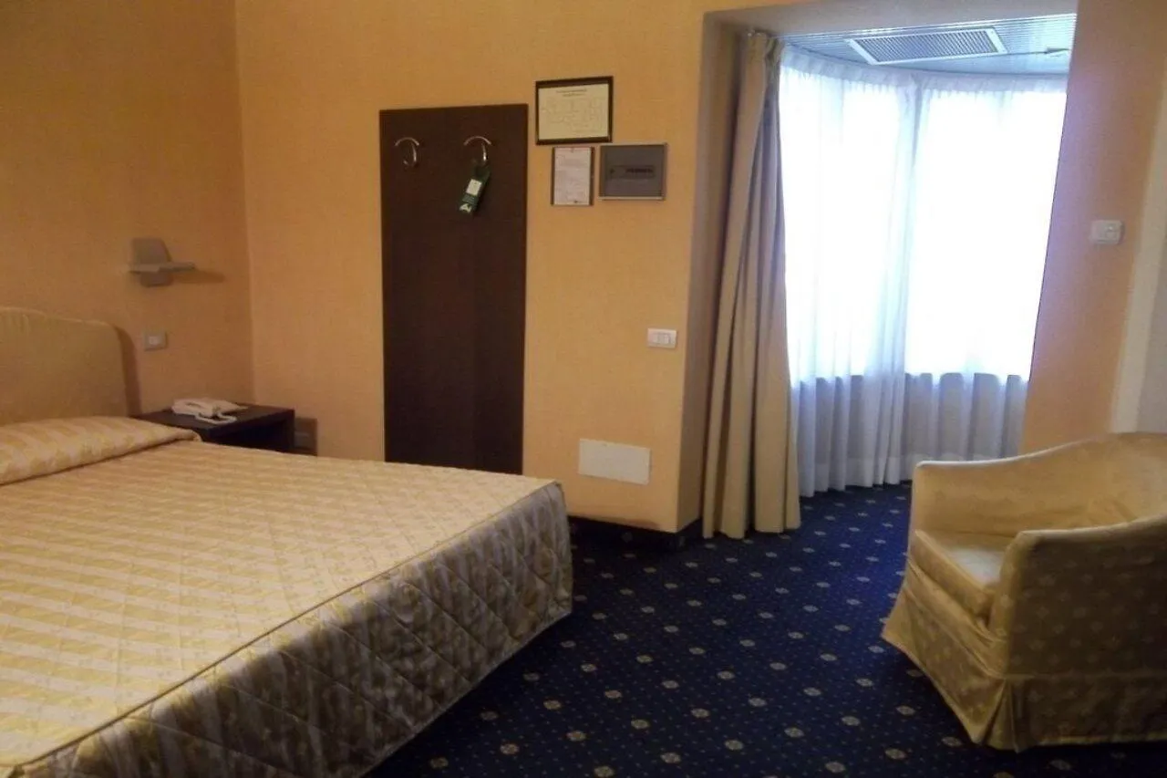 Albergo Ristorante Della Torre Trescore Balneario Hotel