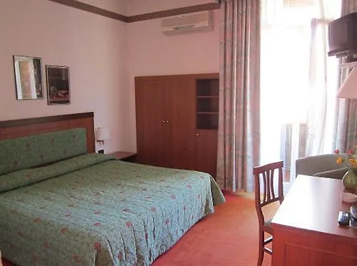 *** Hotel Albergo Della Torre Dal 1891 Trescore Balneario Italië